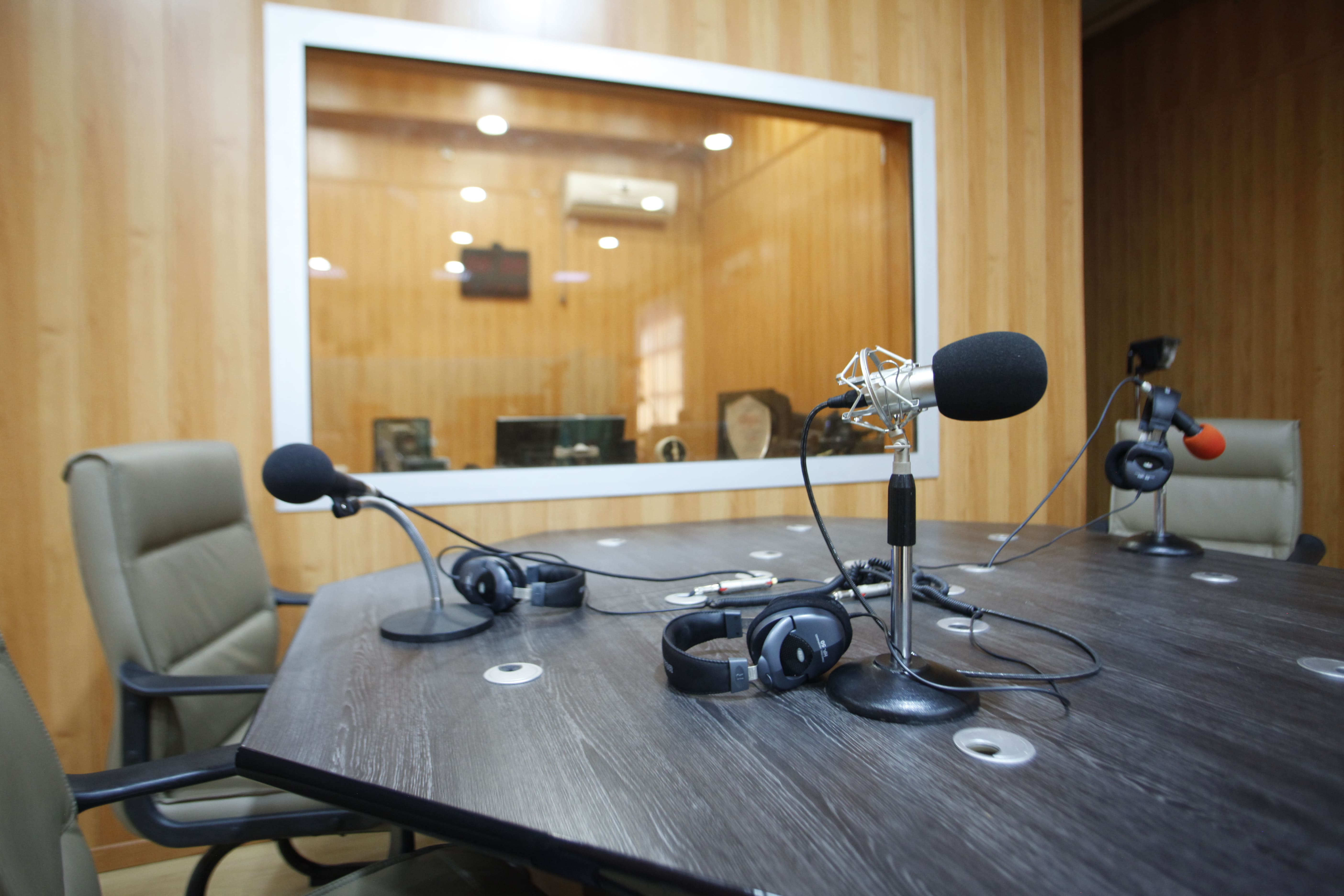 طاولة التسجيل