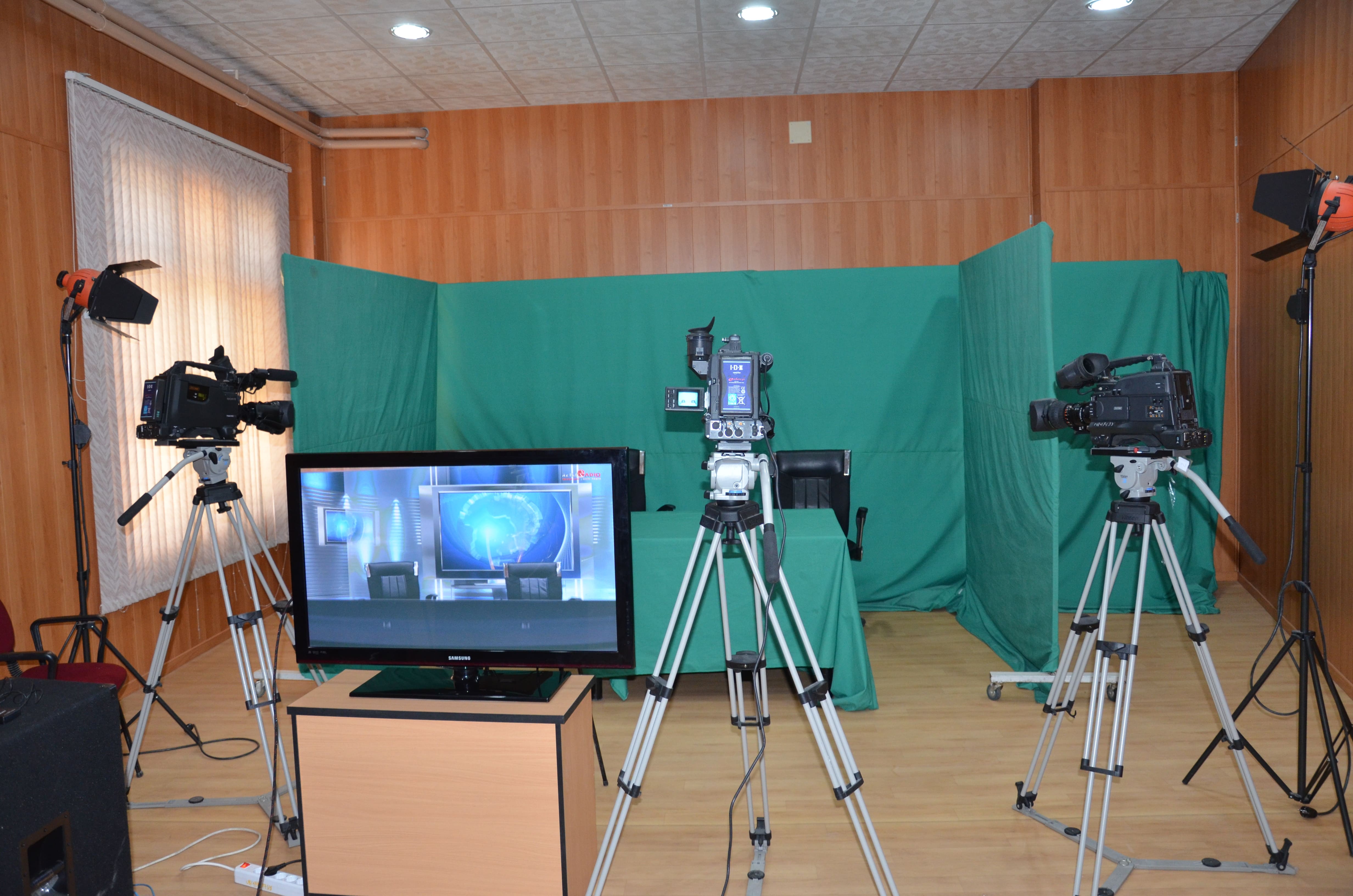 الاستوديو الرئيسي