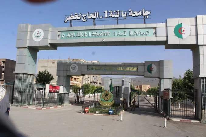 الأبواب المفتوحة